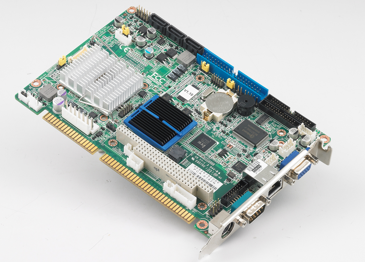 date: 1/7/2011pca-6782 sbc with new intel atom n455/d525 raises